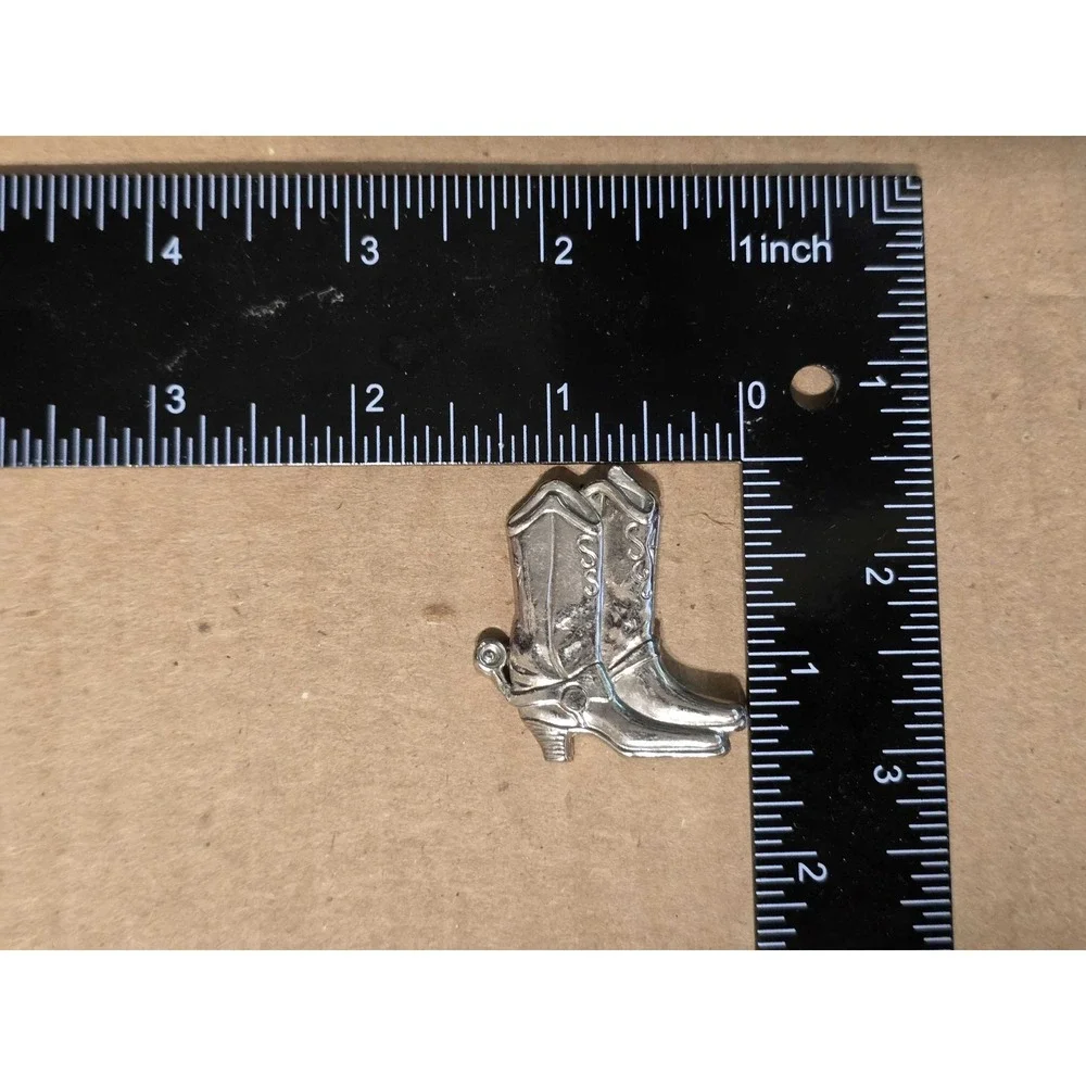 Silver Tone Western Cowboy Boots with Spurs Lapel Vest Hat Pin E24